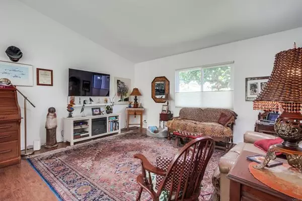 Oceanside, CA 92056,3563 Turquoise