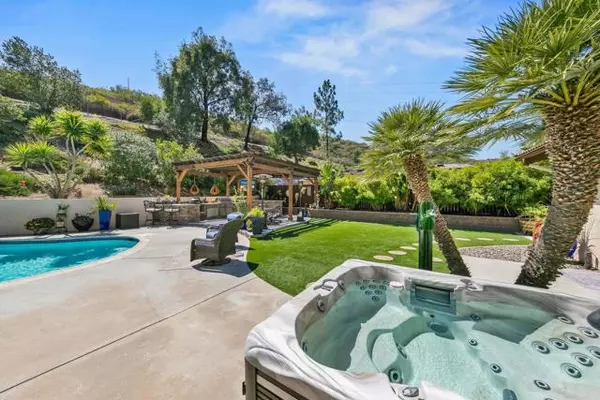 Poway, CA 92064,13735 Paseo Bonita