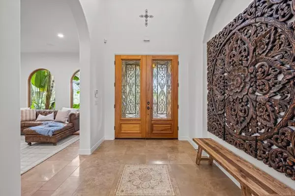 Encinitas, CA 92024,4149 Manchester Avenue