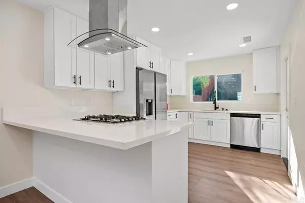 Oceanside, CA 92056,2839 Emerald Drive