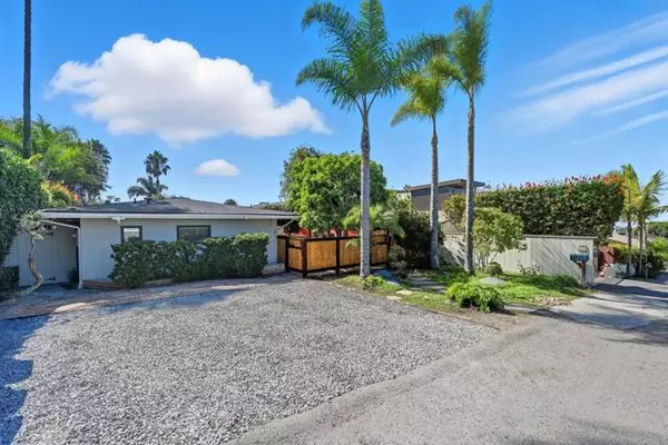 Solana Beach, CA 92075,241 East Cliff Street