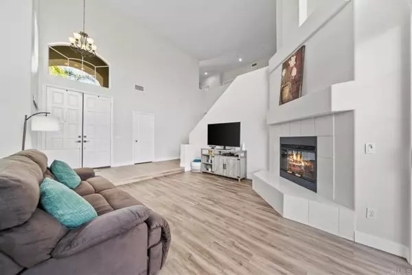 Temecula, CA 92592,44902 Camino Veste