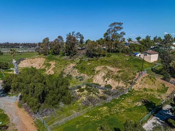 Chula Vista, CA 91910,61 First Avenue