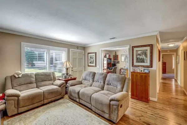 Encinitas, CA 92024,1824 Forestdale Dr