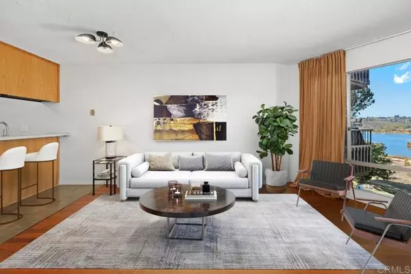 La Mesa, CA 91942,5712 Baltimore Drive