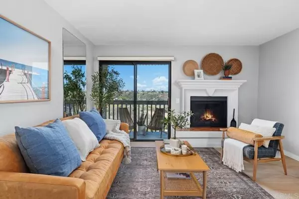 2925 Cowley Way, Clairemont Mesa, CA 92117