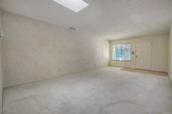 Oceanside, CA 92056,1410 Panorama Ridge Rd