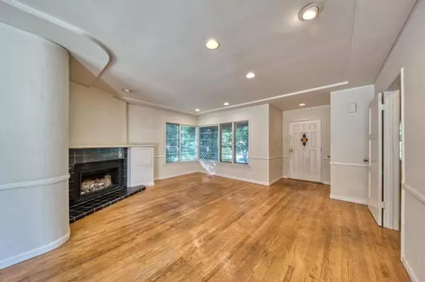 Monrovia, CA 91016,444 North Myrtle Ave