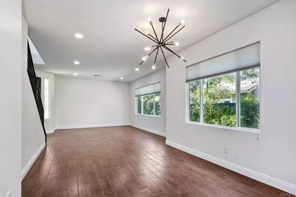 Carlsbad, CA 92011,7393 Portage Way