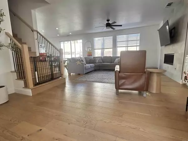 Chula Vista, CA 91914,2153 Corte Condesa