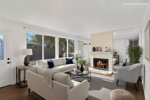 San Diego, CA 92117,5052 Capehart Street