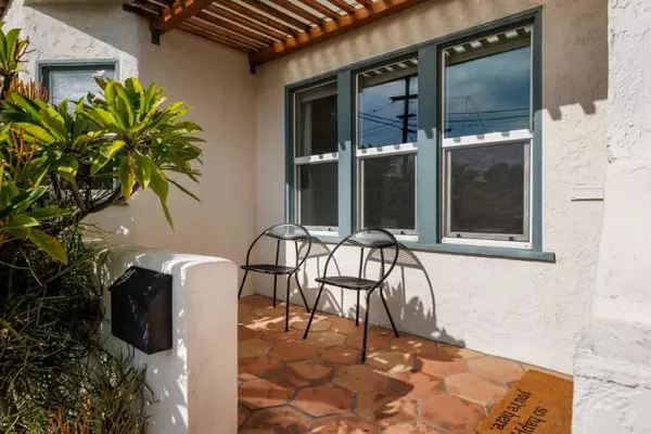 San Diego, CA 92104,3274 Redwood Street