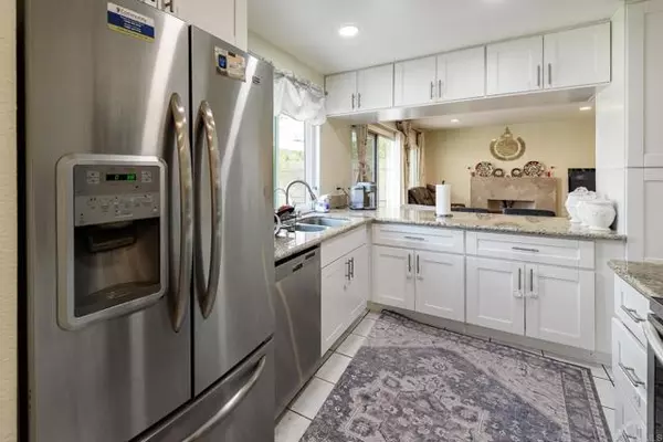 Mira Mesa, CA 92126,9378 Twin Mountain Circle