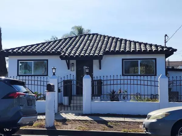 1303 Center Avenue, Oceanside, CA 92054