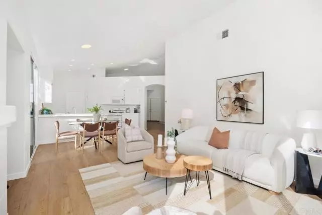 Oceanside, CA 92056,4888 Thebes Way