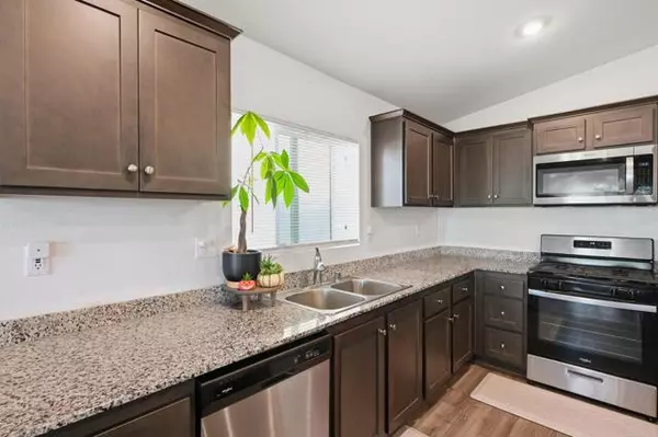 Hemet, CA 92543,1262 Allegiance Avenue