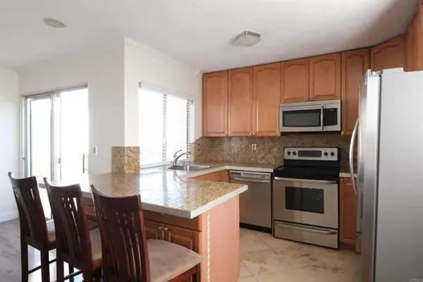 San Diego, CA 92111,3246 Ashford Street