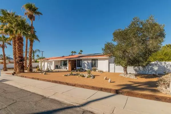 2404 East Bellamy Road, Palm Springs, CA 92262