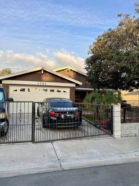 1761 Via Encantadoras, San Ysidro, CA 92173