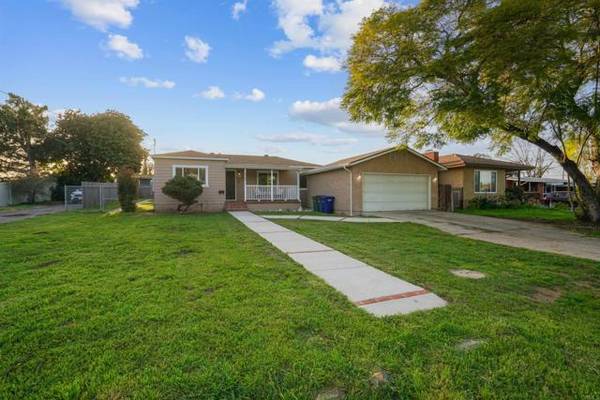 2352 Cypress Avenue, Lemon Grove, CA 91945