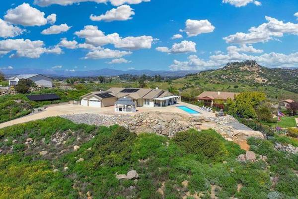 2630 Bristlewood Court, Ramona, CA 92065