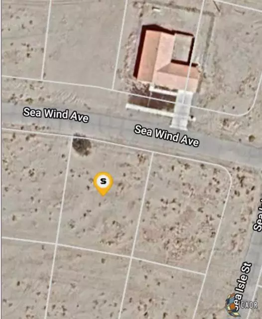 Salton Sea, CA 92274,1071 Sea Wind Avenue