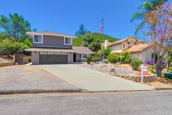 24521 Novato, Ramona, CA 92065