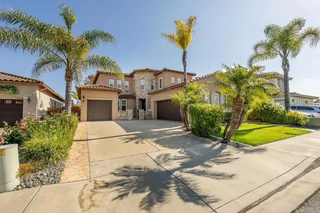 Chula Vista, CA 91914,724 Crooked Path Place