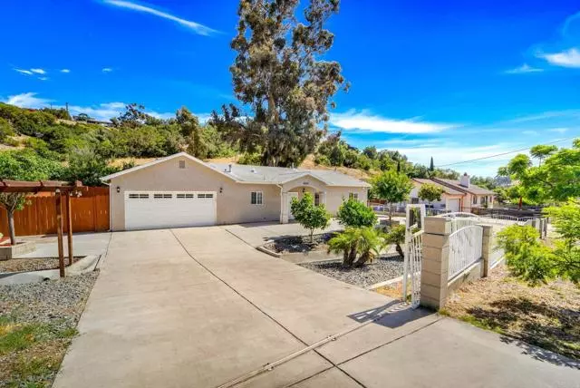 6435 Radio Drive, San Diego, CA 92114