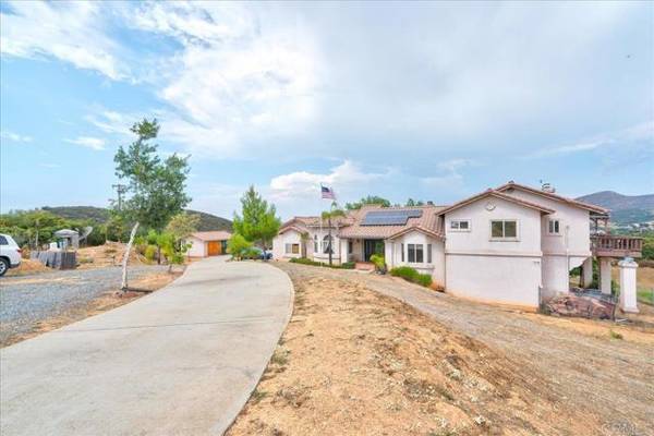 16625 Lawsons Valley Rd, Jamul, CA 91935