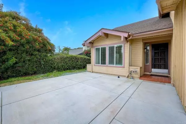 Chula Vista, CA 91910,169 Camino Entrada