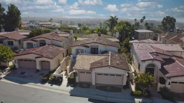 1353 Caminito Arriata, La Jolla, CA 92037