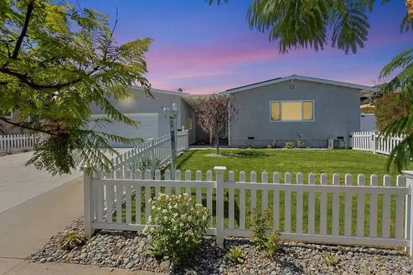 6140 Samuel Street, La Mesa, CA 91942