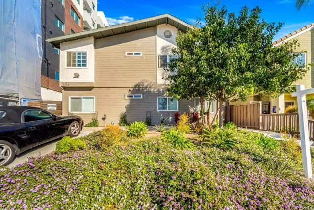 3935 Oregon, San Diego, CA 92104