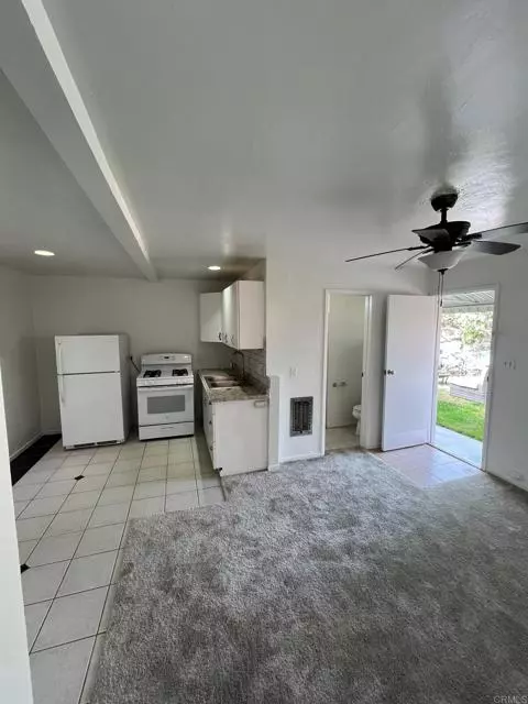 Chula Vista, CA 91910,357 Hedge Way