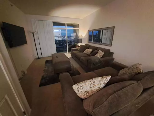 8875 Costa Verde Blvd, La Jolla, CA 92122