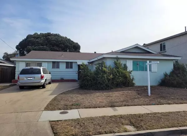 1427 Signal Avenue, San Diego, CA 92154