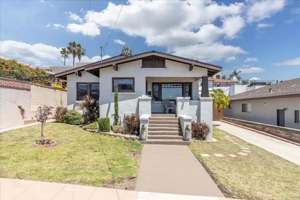 2453 Curlew, San Diego, CA 92101