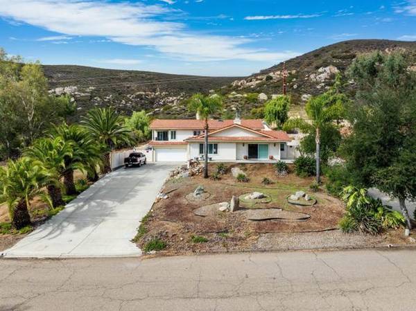 24248 Rutherford Road, Ramona, CA 92065