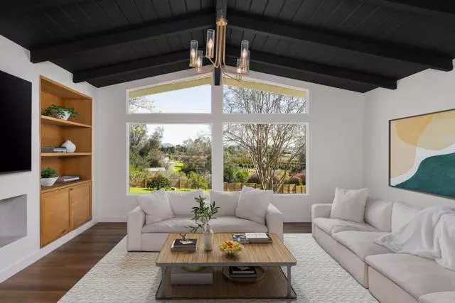 Fallbrook, CA 92028,1743 Green Briar Circle