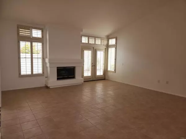 Oceanside, CA 92056,4138 Pindar Way