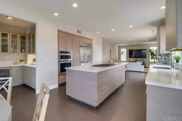 898 Padera Ct, Chula Vista, CA 91910