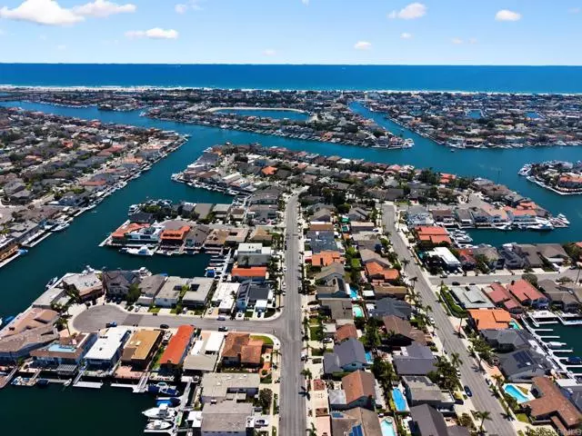 Huntington Beach, CA 92649,3835 Humboldt Dr