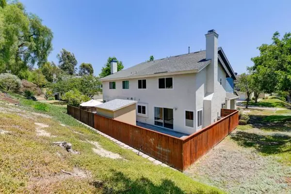 San Diego, CA 92139,1403 Manzana Way