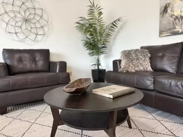 Santee, CA 92071,9838 MISSION VEGA DR