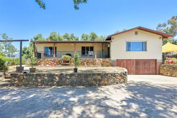 1831 Green Acres Drive, Alpine, CA 91901