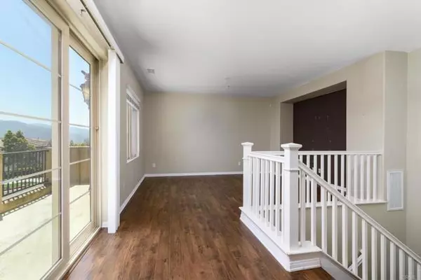 Chula Vista, CA 91915,2208 Pasadena CT