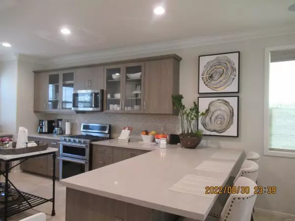 Chula Vista, CA 91913,1008 Camino Prado