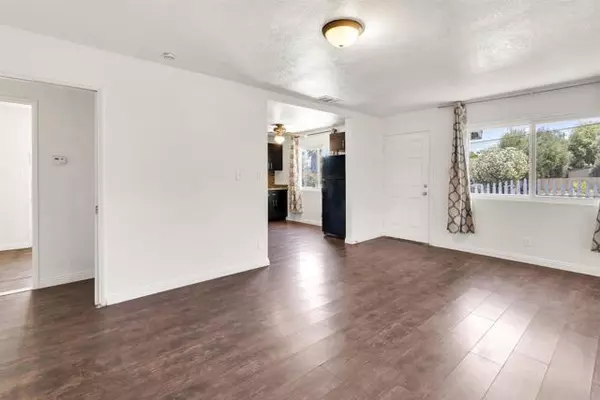 Lake Elsinore, CA 92530,33165 Baldwin Blvd