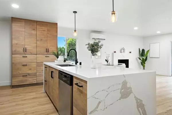 El Cajon, CA 92021,8004 Wonder Lane